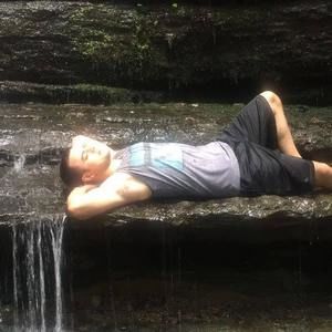 Meet your Posher, Thomas